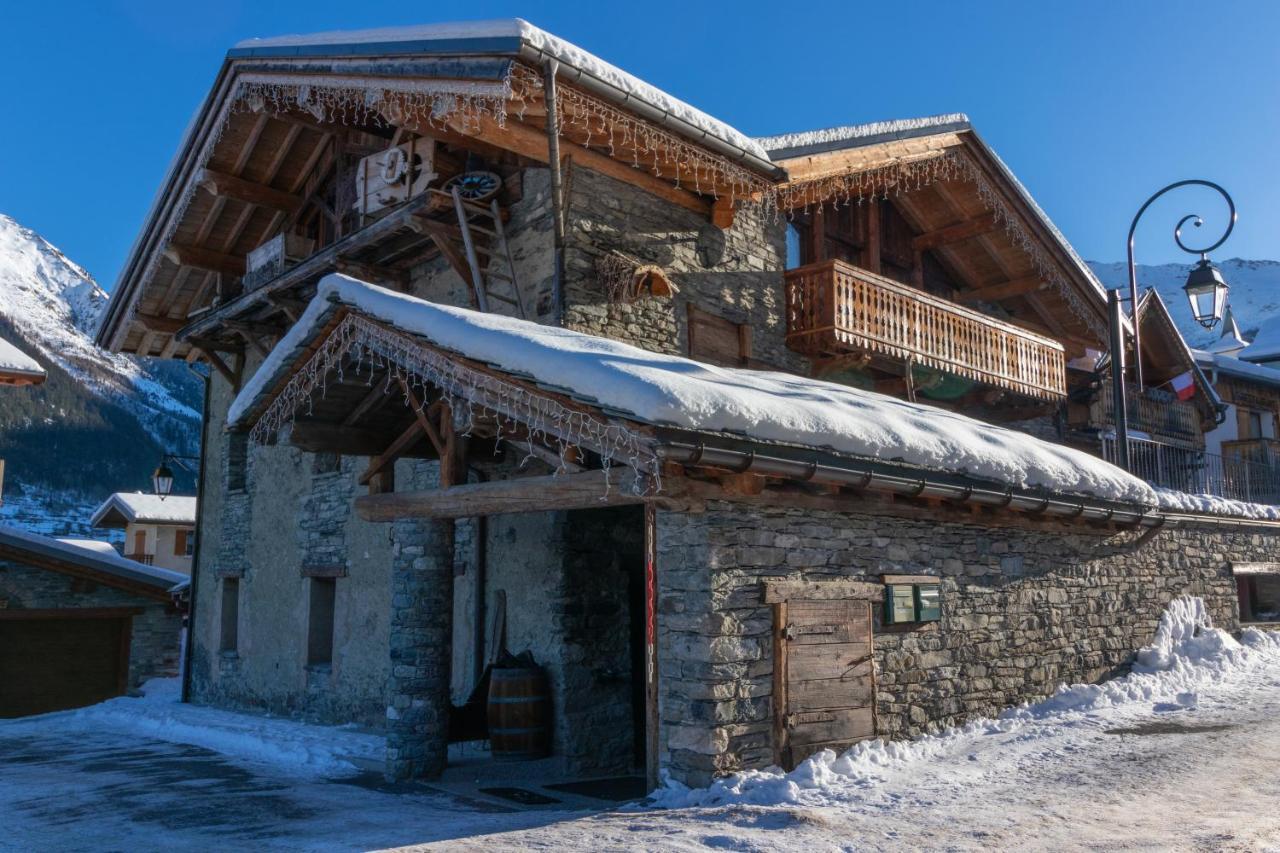 مبيت وإفطار Villaroger Chalet Pere Marie المظهر الخارجي الصورة